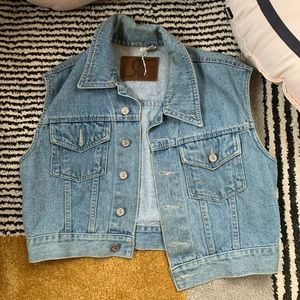 Rafaella Jean Vest | size L